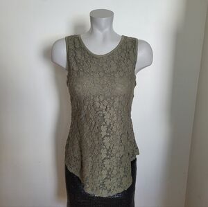 Chic Lace Tank Top - Olive